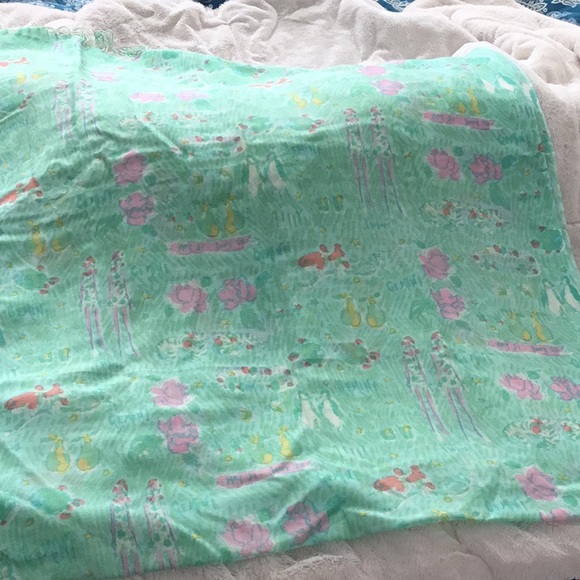 Lilly Pulitzer Murfee Scarf for sale | eBay Lilly Pulitzer Gemini Murfee Scarf NWOT